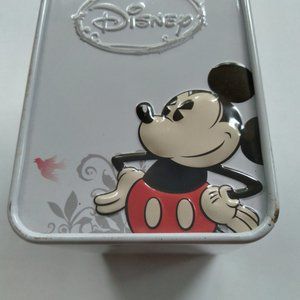 Disney Mickey Mouse watch with case